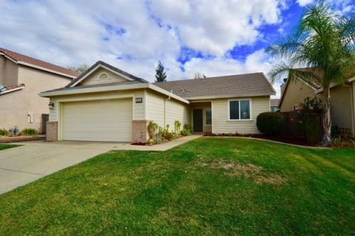 5555 Meadow Brook Way, Arboga, CA 95901-8309