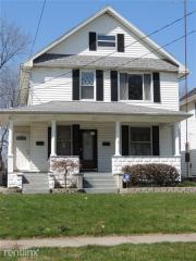 3911 Lockwood Ave, Toledo OH  43612-1212 exterior