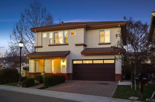 3010 Mousa Ct, San Jose, CA 95135-2081