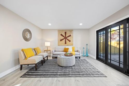 7330 Syracuse Ct, Englewood CO  80112-1749 exterior