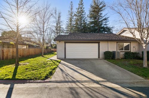 2307 Filmore Ln, Rancho Cordova, CA 95670-4232