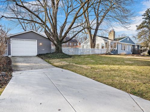 4360 Prospect Ave, Western Springs IL  60558-1365 exterior