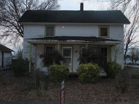 211 Main St, Farelly Lake, AR 72160-3619