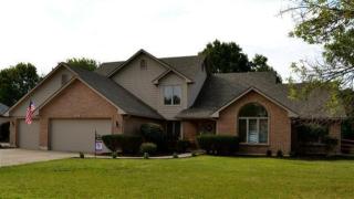 3901 Maple Grove Ln, Dayton, OH 45440-3481
