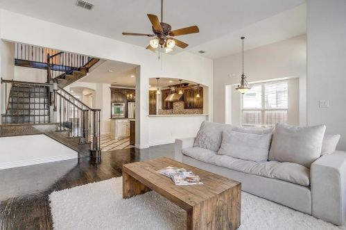 7401 Brightwater Rd, Fort Worth TX  76132-4325 exterior