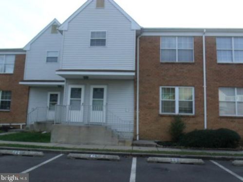 806 Woodchip Rd, Lumberton Township, NJ 08048-4238
