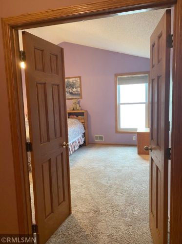 13875 Flagstaff Ave, Saint Paul MN  55124-5055 exterior