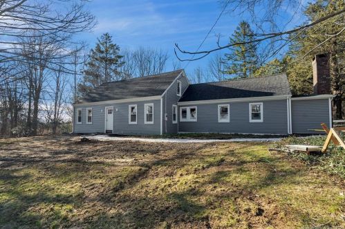 1 Homer Clark Rd, Sandy Hook CT  06482-1521 exterior