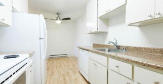333 Escuela Ave, Mountain View CA  94040-1830 exterior