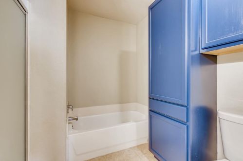 9324 Cynthia Ct, Fort Worth TX  76140-5170 exterior