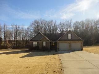 330 D Lynn Cv, Henderson, TN 38340-2933