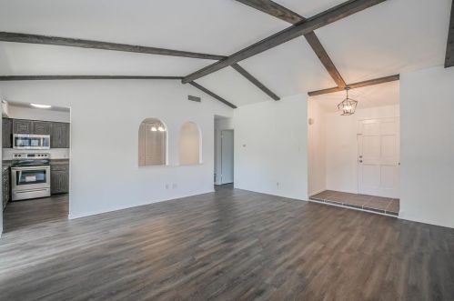 3026 Burning Tree Ln, Garland TX  75042-4847 exterior