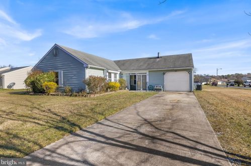 80 Arbor Meadow Dr, Erial, NJ 08081-1753