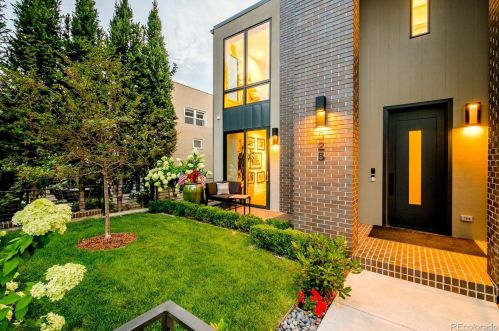 525 Columbine St, Denver CO  80206-4226 exterior