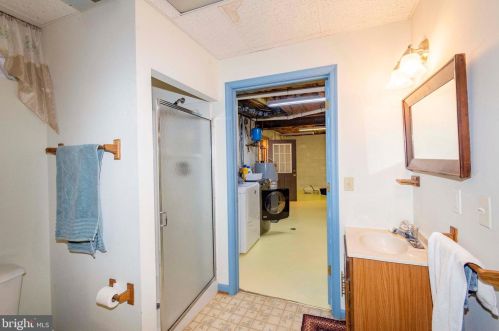 9599 Woodberry Forest Rd, Madison Mills VA  22960-2313 exterior
