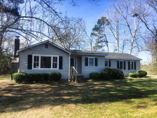 59 Hendrix St, Bayview, GA 31316-5895