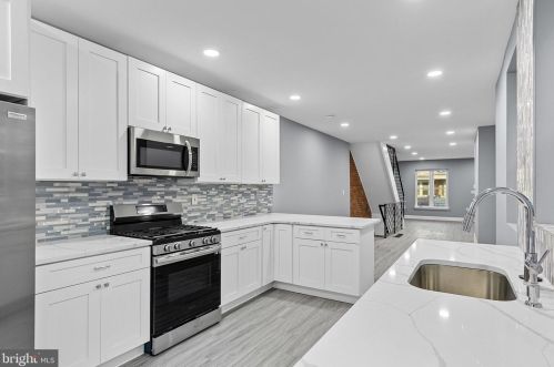 128 53 St, Philadelphia PA 19139-2613 exterior