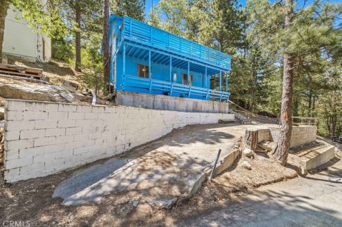 1131 Scenic Way, Rimforest, CA 92378-0018