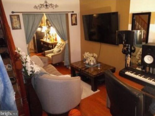 2342 4th St, Philadelphia, PA 19148-0039