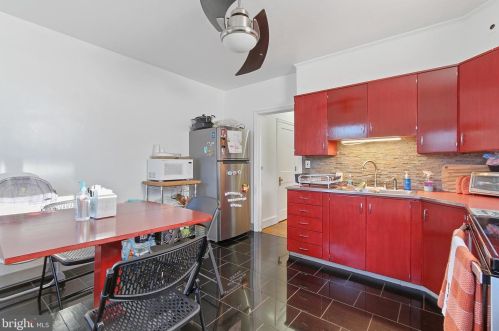 611 Wallace St, York PA 17403-1323 exterior