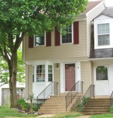 8318 Felsted Ln, Manassas, VA 20110-4554