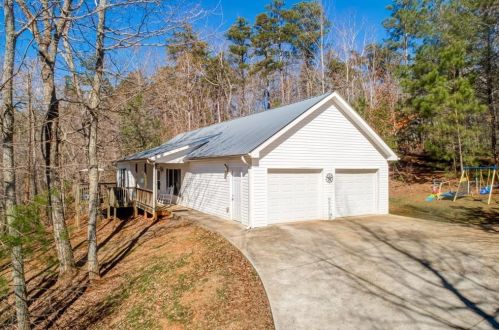 2380 Grandview Rd, Big Canoe, GA 30143-3320