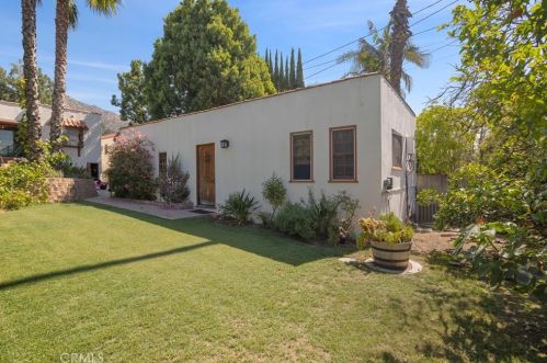 2028 Rangeview Dr, Glendale CA  91201-1146 exterior