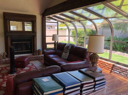 17342 Ash St, Santa Ana, CA 92708-3413