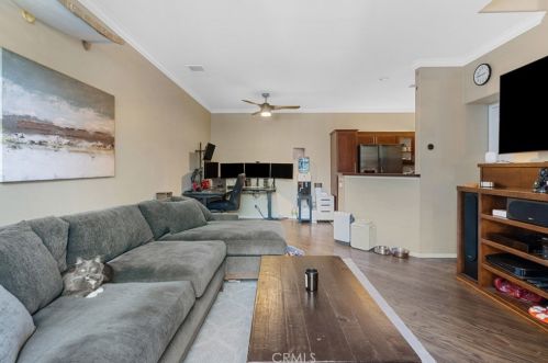 1091 Positano Ave, Anaheim CA  92808-1542 exterior