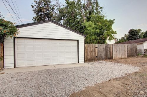 3101 Clarkson St, Englewood CO  80113-2805 exterior