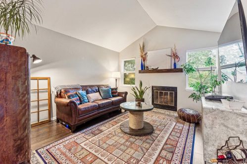 11 Ellsworth Ave, Denver, CO 80223-1649