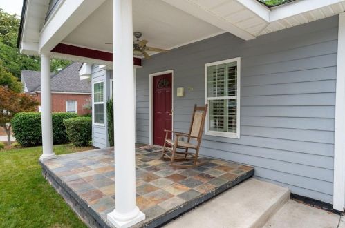 95 Holland St, Marietta, GA 30064-2241