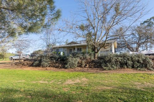 6430 Goodell Rd, Valley Springs, CA 95252-9252