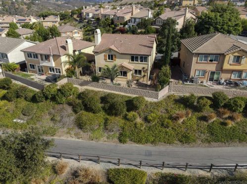 842 Via La Venta, San Marcos, CA 92069-4200