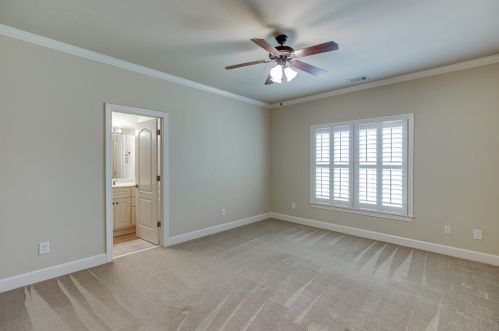 111 Fountainhead Dr, Jefferson GA  30549-6713 exterior