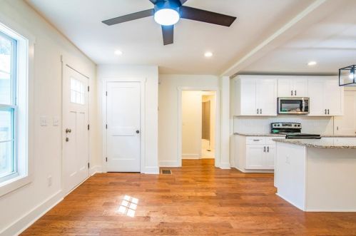 674 Charlotte Pl, Atlanta GA  30318-6375 exterior
