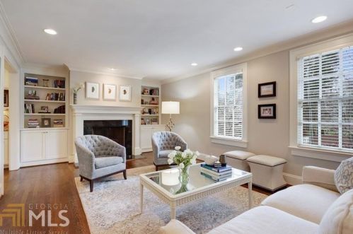 2106 Belvedere Dr, Atlanta GA  30318-1704 exterior