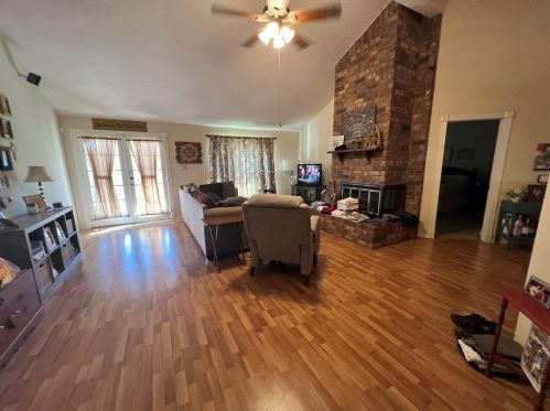 3842 Teakwood Dr, Morgans Point TX  77571-4322 exterior