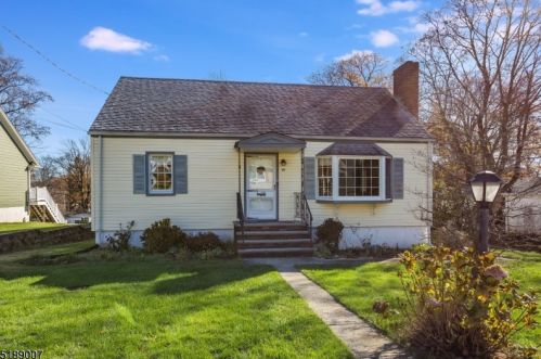 49 Claude Ave, Parsippany, NJ 07834-2443