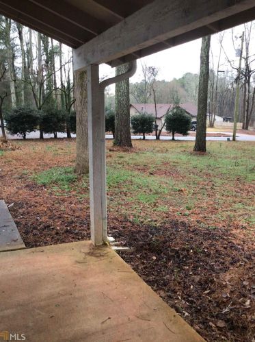 15 Hickory Cv, Stockbridge GA  30281-2704 exterior