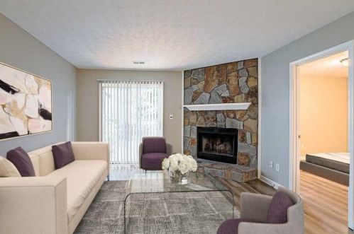 6109 Princeton Ave, Morrow, GA 30260-1267
