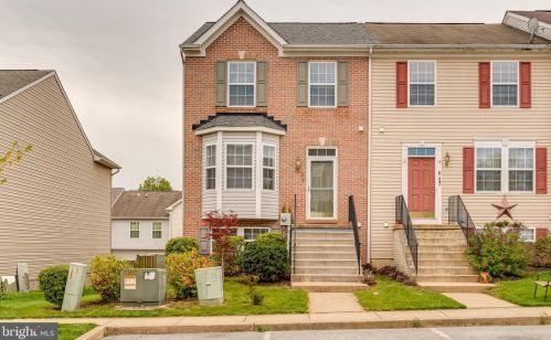 68 Dunlap Dr, Charles Town WV  25414-6510 exterior