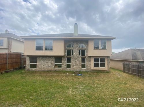 321 Tranquility Ln, Cedar Hill TX 75104-3158 exterior