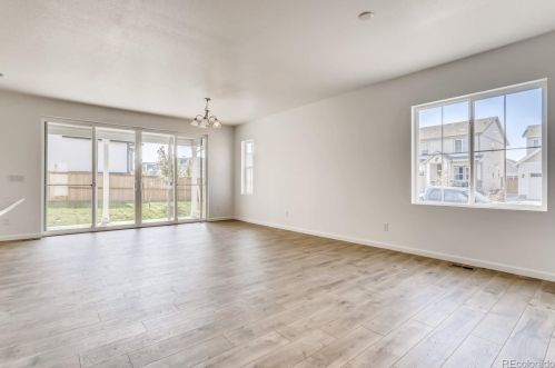 27876 8th Pl, Denver, CO 80018
