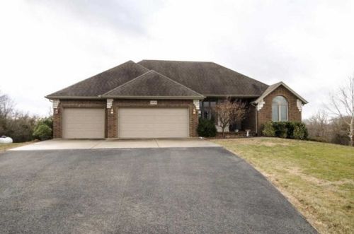 3859 Deerwoods Ln, Republic, MO 65738-8209