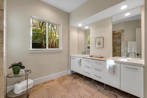 4321 Cresthaven Rd, Dallas TX  75209-3009 exterior