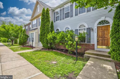 2119 Callao Ct, Woodbridge, VA 22191-1480