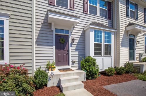 153 Ontario Dr, Falling Waters WV  25419-0059 exterior
