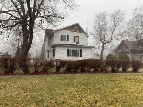 517 Orleans St, Paxton, IL 60957-1515