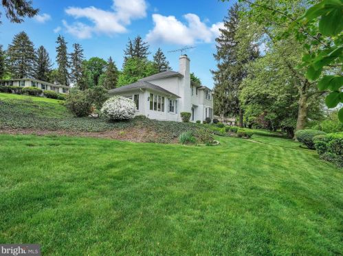 200 Country Club Rd, York, PA 17403-3648